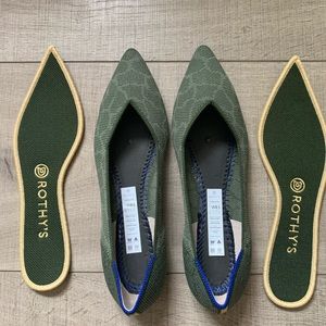 Rothys Safari Points SZ 8.5